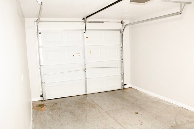 Building Photo - 7650 Emory Cove Way