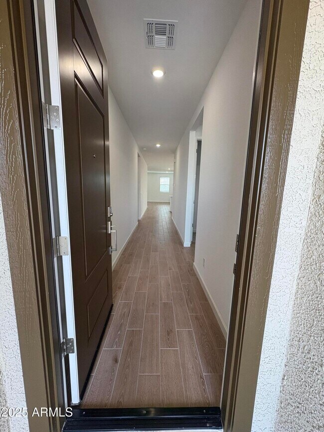 Building Photo - 10018 N 177th Ave