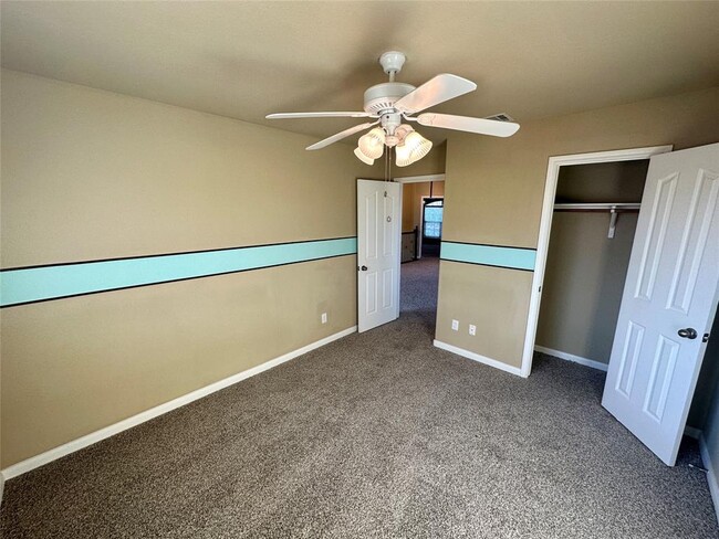 Building Photo - 3713 Broadwinged Hawk Cove