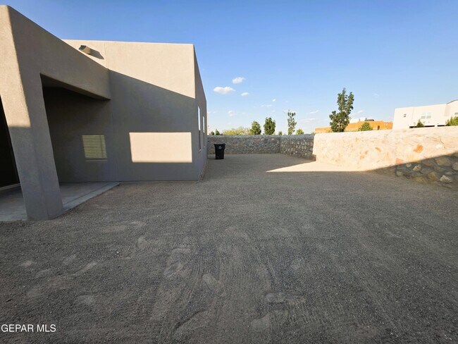 Building Photo - 12936 Tatenhill