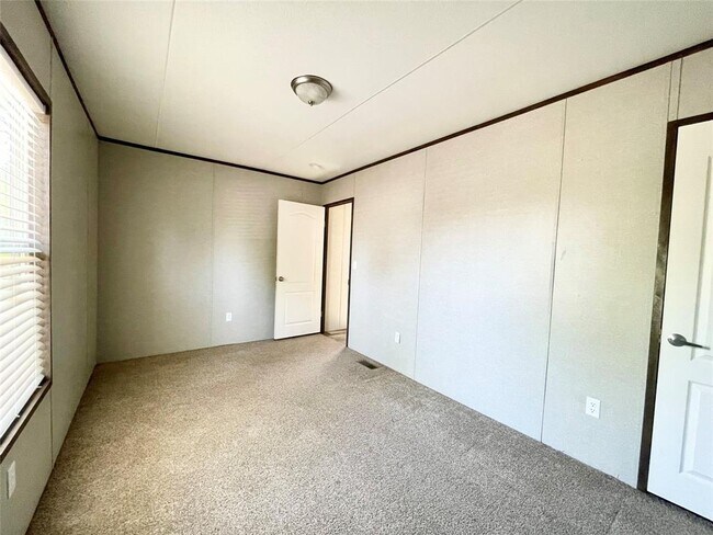 Building Photo - 7245 Fairbanks North Houston Rd