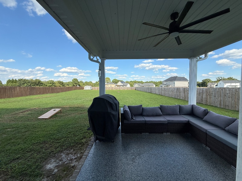 Building Photo - 156 Briar Den Ct