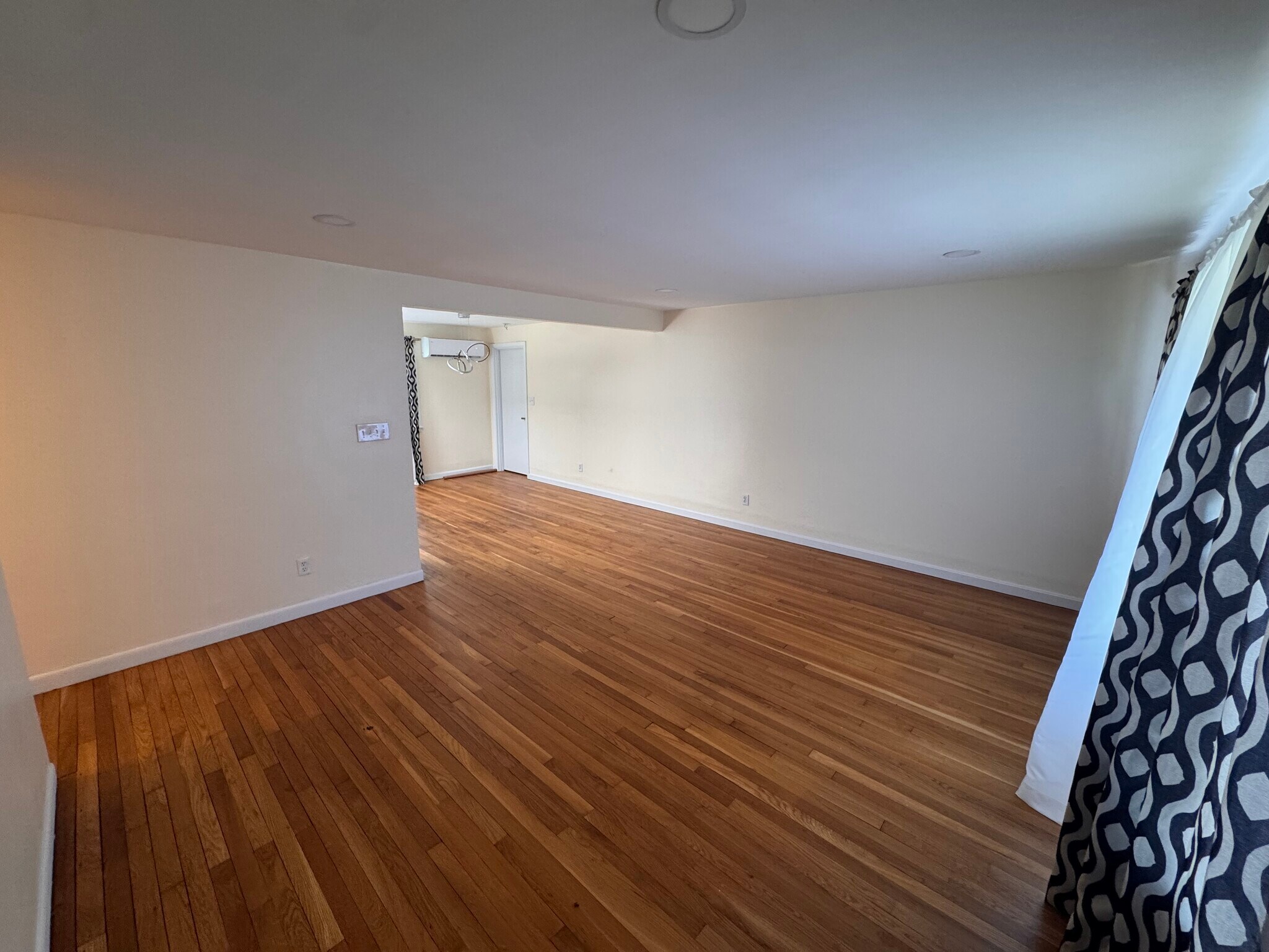 Building Photo - 47 Ashwood Cir