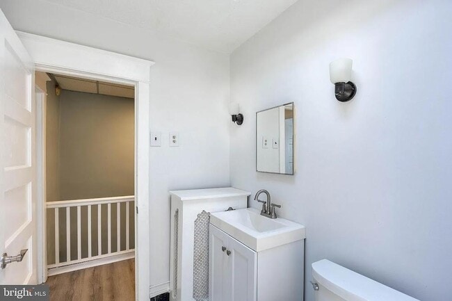 Building Photo - 6519 Dorel St