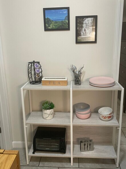 Building Photo - 31 Locust St