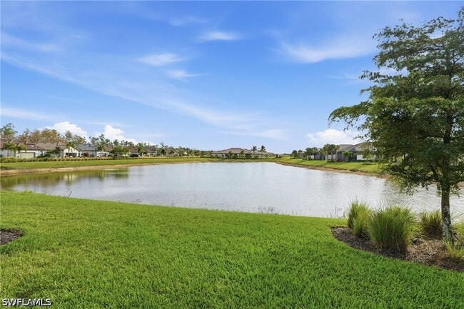 Building Photo - 12361 Canal Grande Dr