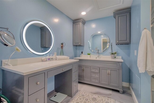 Building Photo - 2315 Minneola Rd