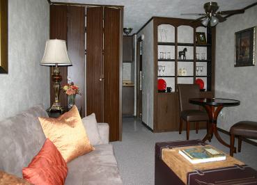 Interior Photo - Elmgrove