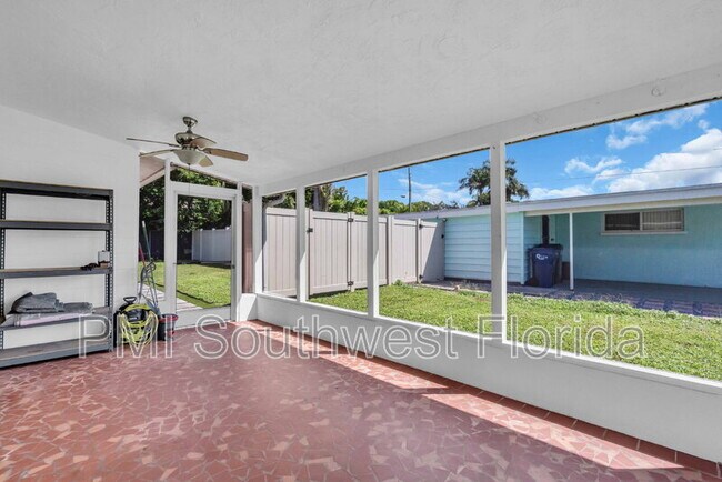 Building Photo - 3111 Bayshore Gardens Pkwy