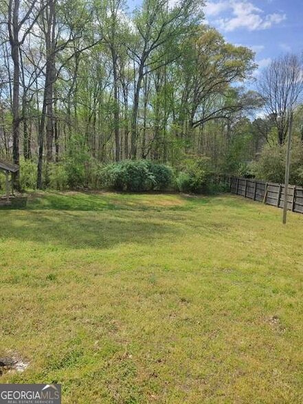 Building Photo - 2640 Bluffton Rd