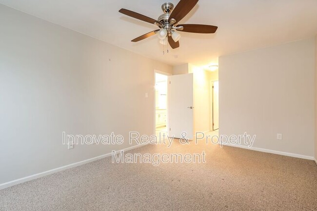 Building Photo - 344 Tavistock Rd