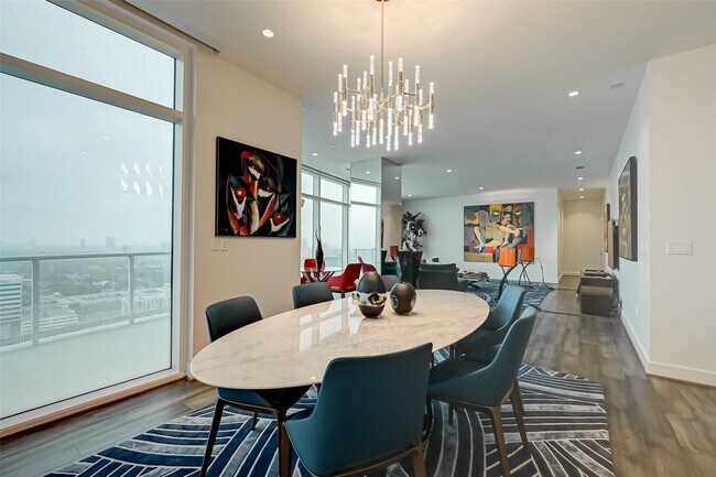 Building Photo - 4521 San Felipe St