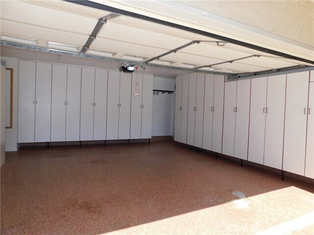 Building Photo - 2414 Sarandi Grande Dr