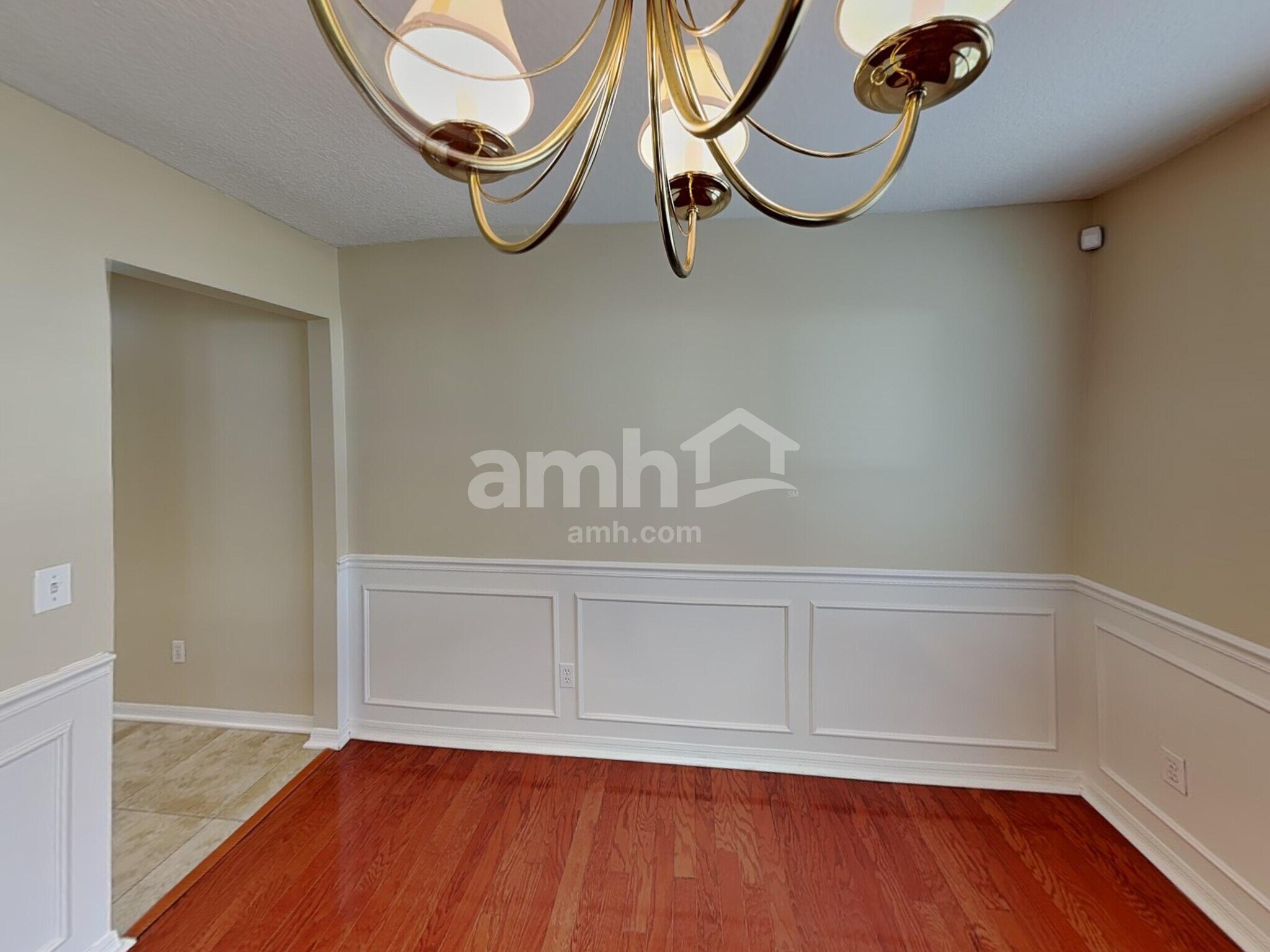 Building Photo - 1002 Chapeltown Cir N