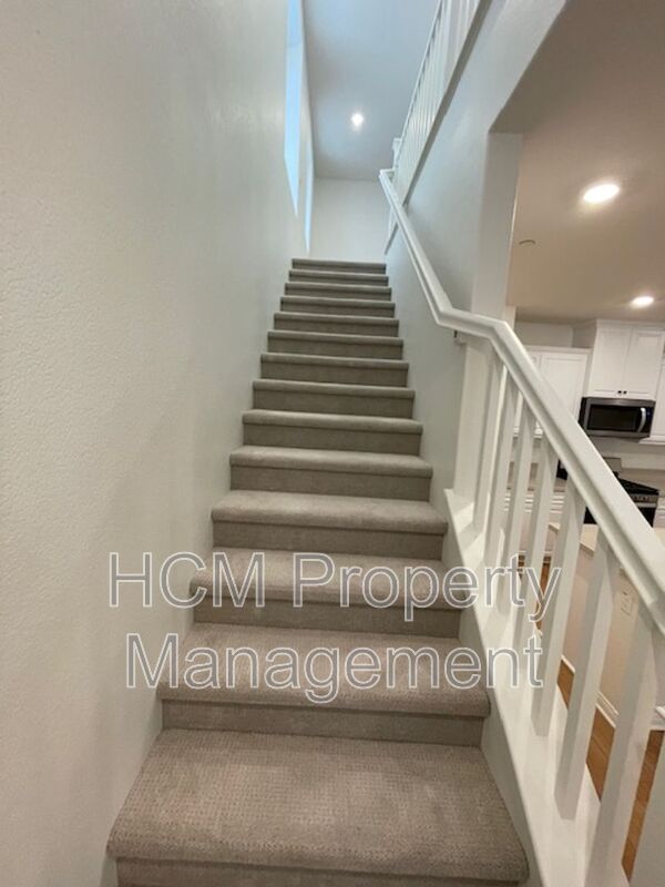 Building Photo - 4021 E Coronado Privado