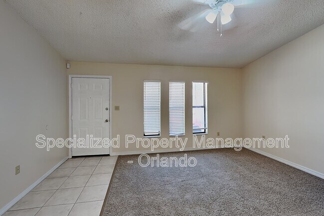 Building Photo - 32715 Blossom Ln