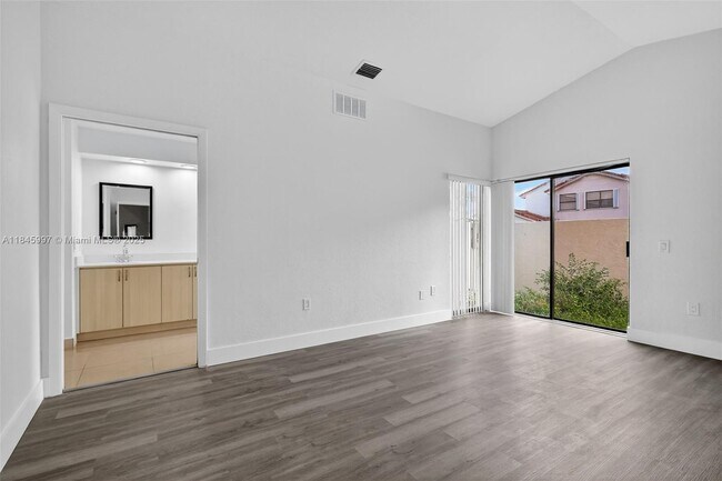 Building Photo - 17329 NW 62nd Ct