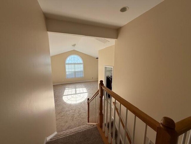 Building Photo - 3601 Pritchard Ct