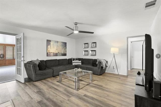 Building Photo - 1805 Country Ct