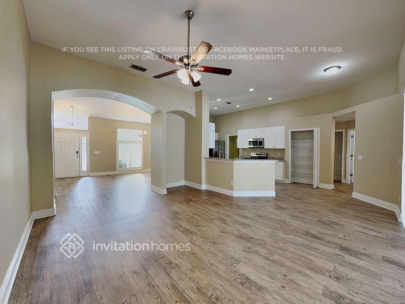 Building Photo - 3169 Floral Way E