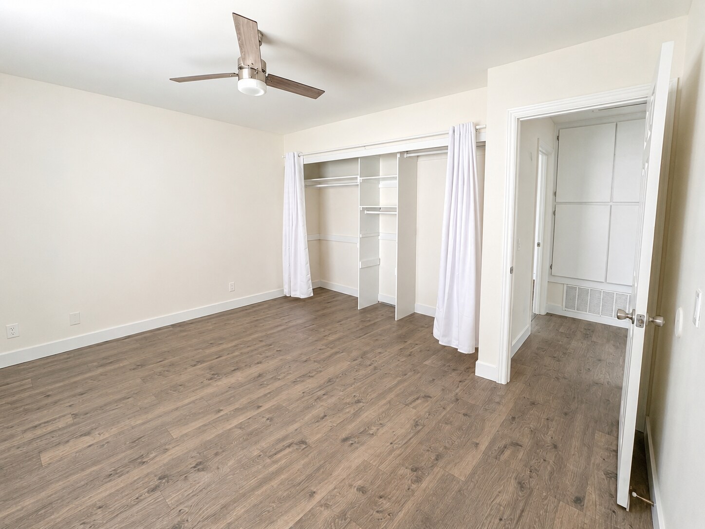 Building Photo - 30020 Santa Cecilia Dr