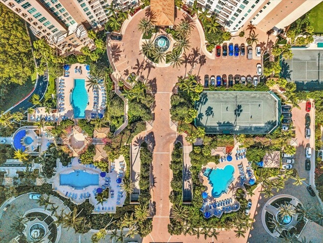 Building Photo - 3720 S Ocean Blvd