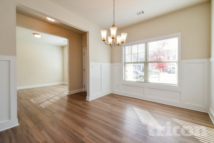 Building Photo - 4282 Bella View Dr