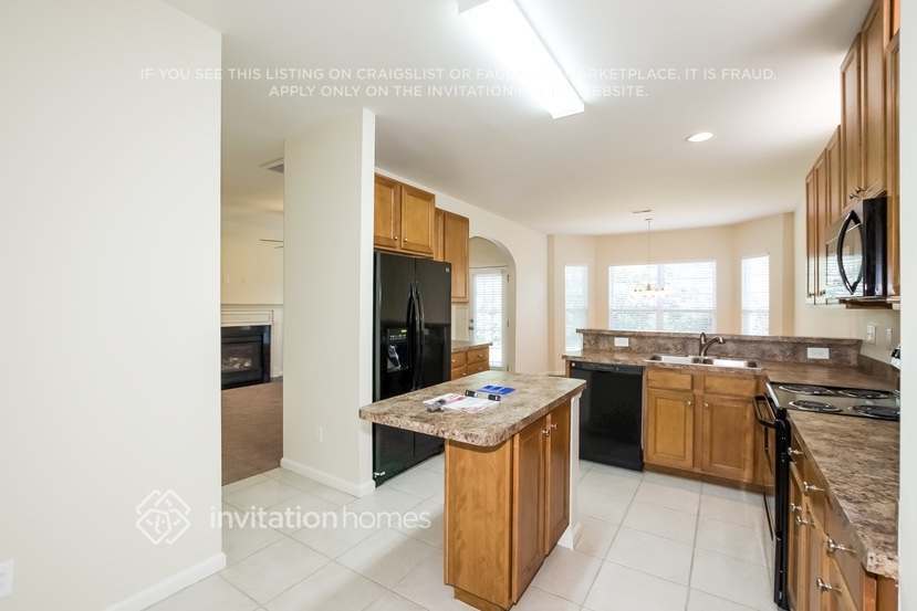 Building Photo - 1217 Hammond Dr