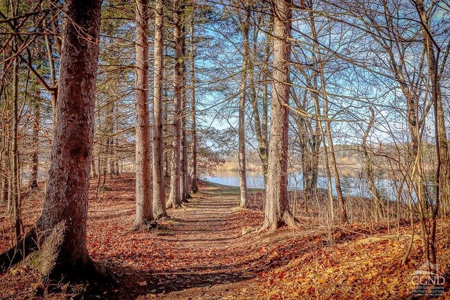 Building Photo - 101 Orinsekwa Rd
