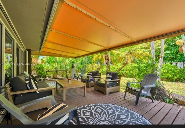 Building Photo - 1799 SE 25th Ave