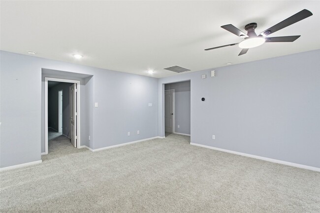 Building Photo - 4823 Lucky Fawn Ln