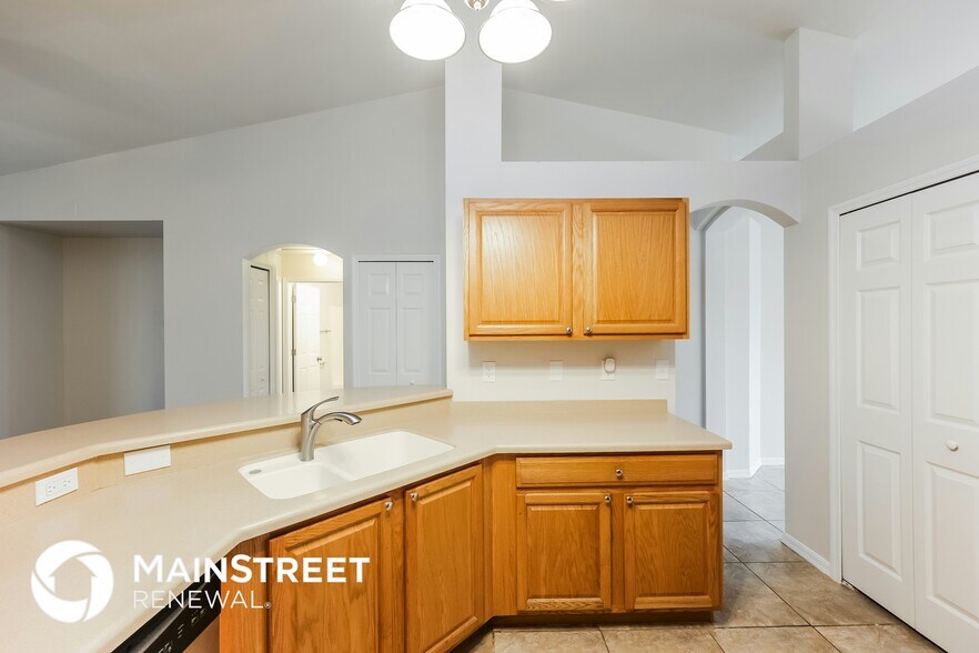 Building Photo - 3004 15th St W