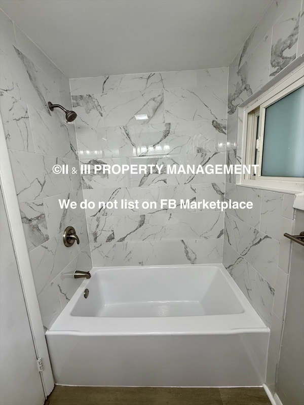 Building Photo - 5504 W 79th St