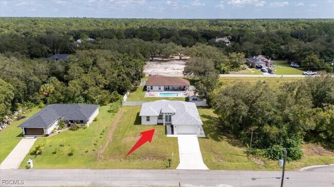 Building Photo - 1508 Hibiscus Ave