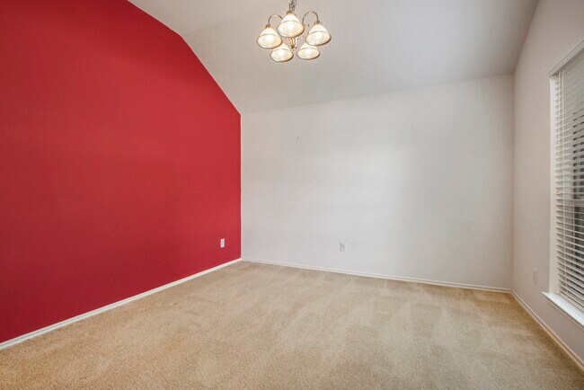 Building Photo - 3608 Kale St
