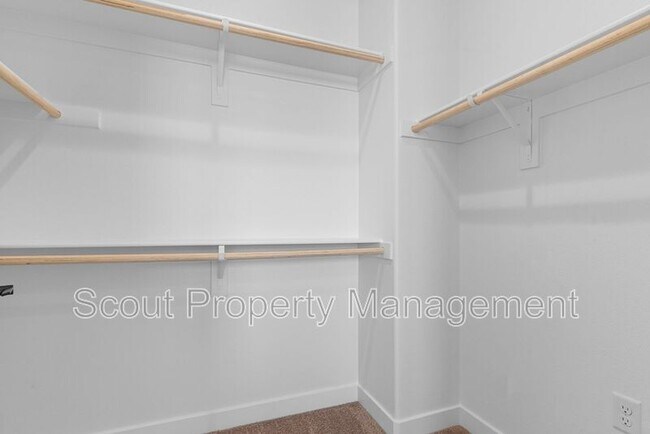 Building Photo - 26898 Rubicon Rd