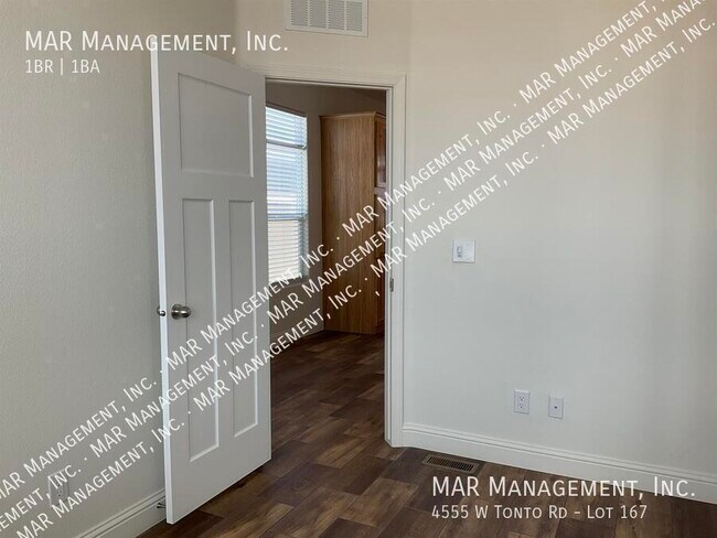 Building Photo - 4555 W Tonto Rd