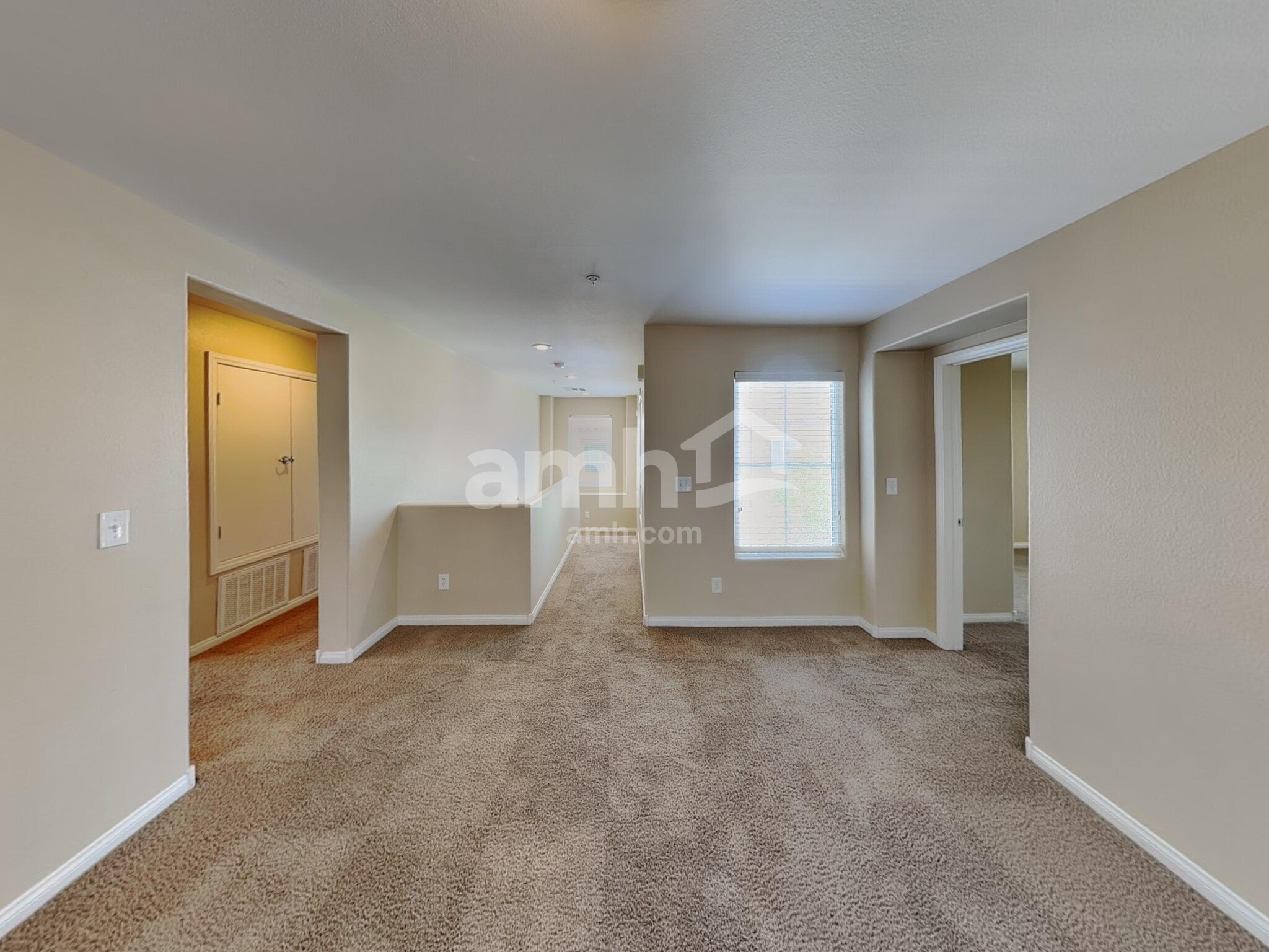 Building Photo - 658 Moonlight Stroll St