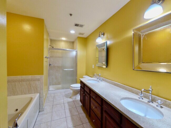 Building Photo - 25 MALLARD Pl