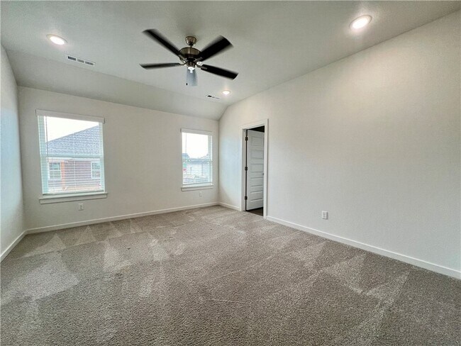 Building Photo - 682 Kayla Maria St