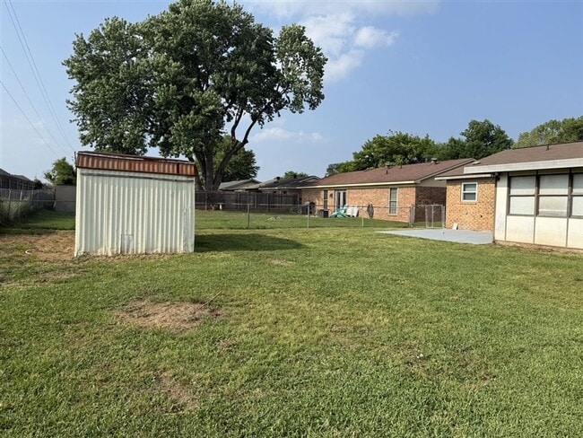 Building Photo - Recently updated in 2026 - Lovely 3 bedroom 2 bath home for lease in south Bossier City LA 71112