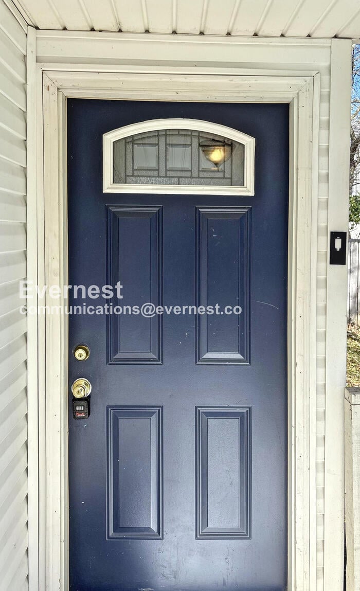 Building Photo - 1494 Manchester Ave