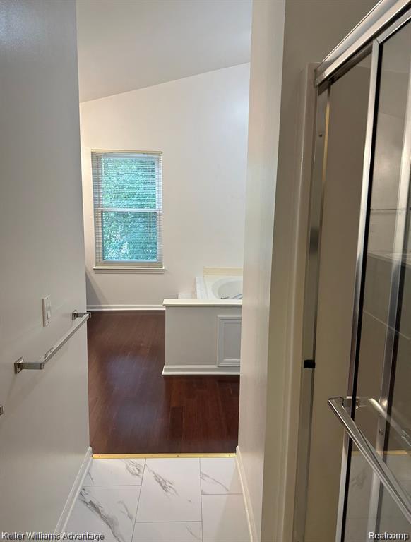 Building Photo - 45655 Larchmont Dr