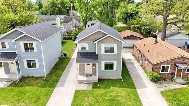 Building Photo - 534 E Brickley Ave