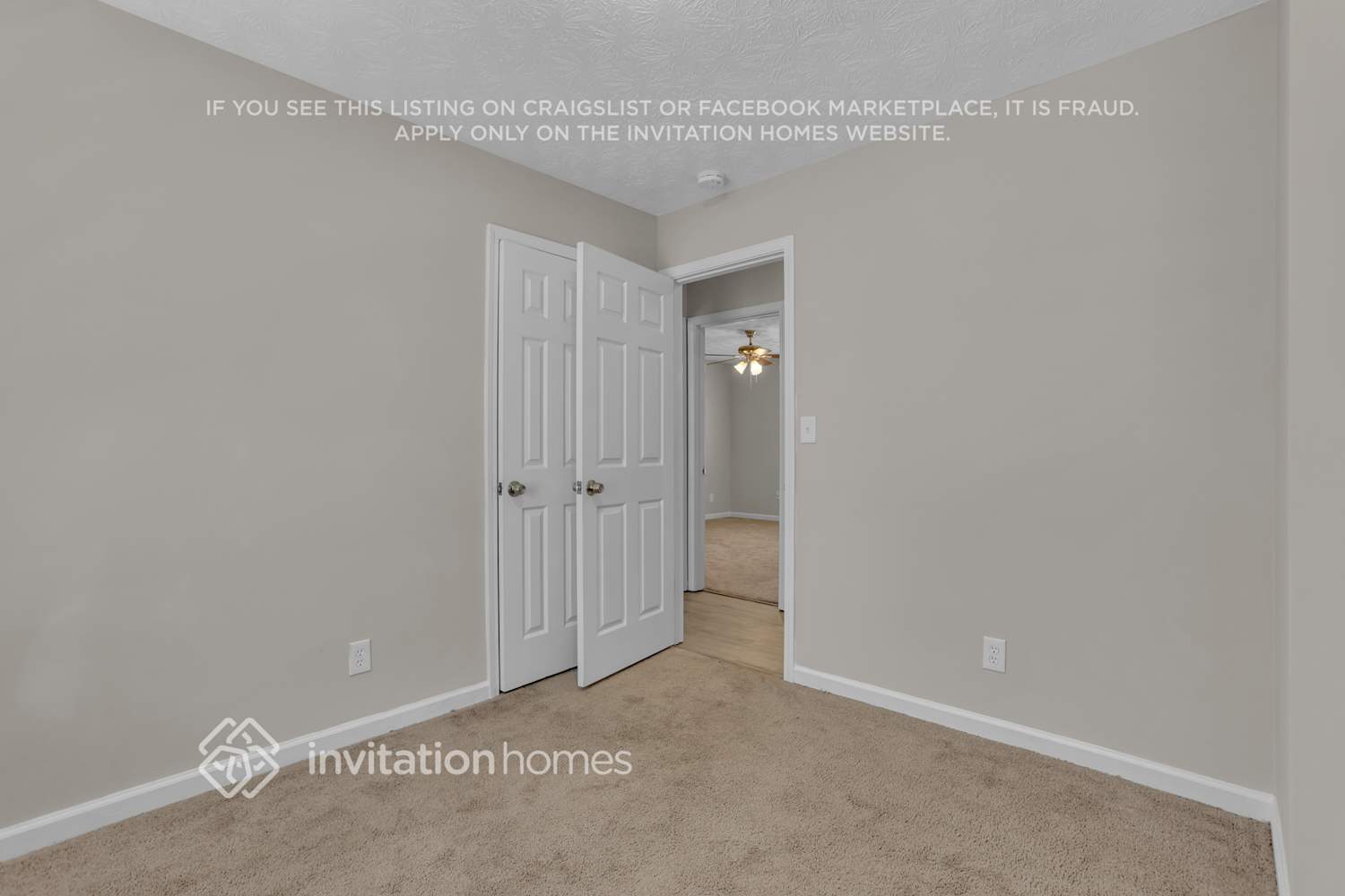 Building Photo - 1242 S Indian Creek Dr