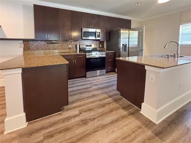 Building Photo - 4227 Delano Pl