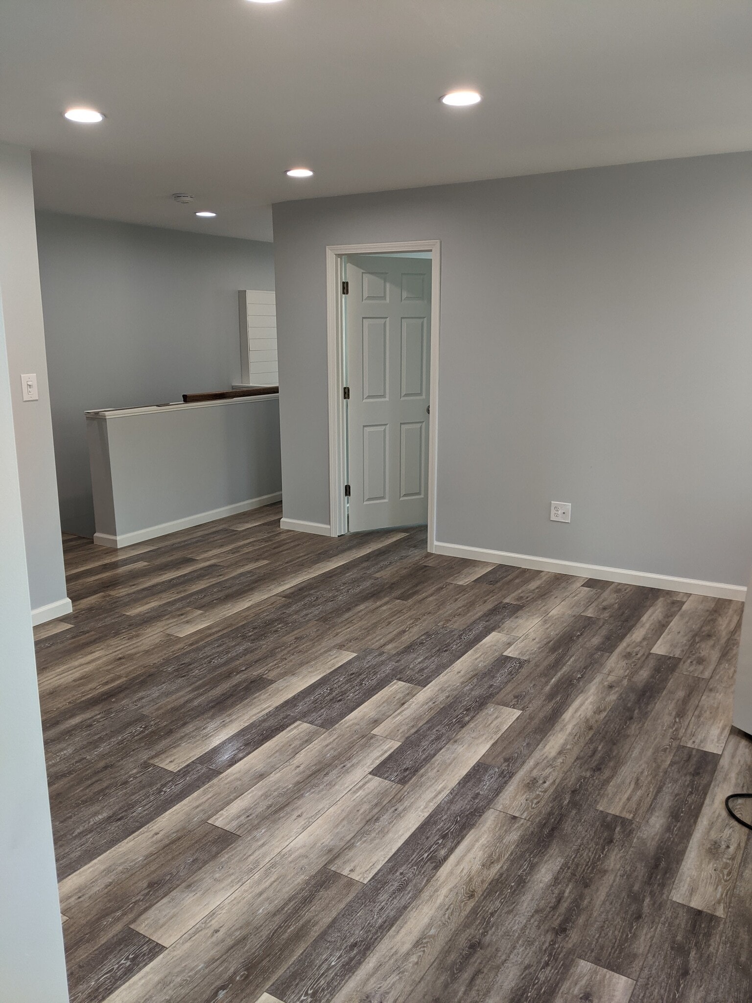 Family Room - 310 Semple St