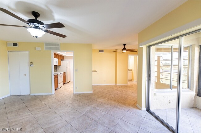 Building Photo - 3655 Boca Ciega Dr