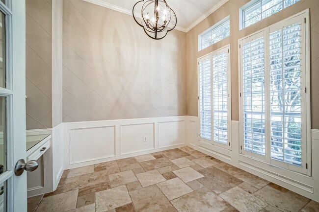 Building Photo - 24819 Northampton Forest Dr
