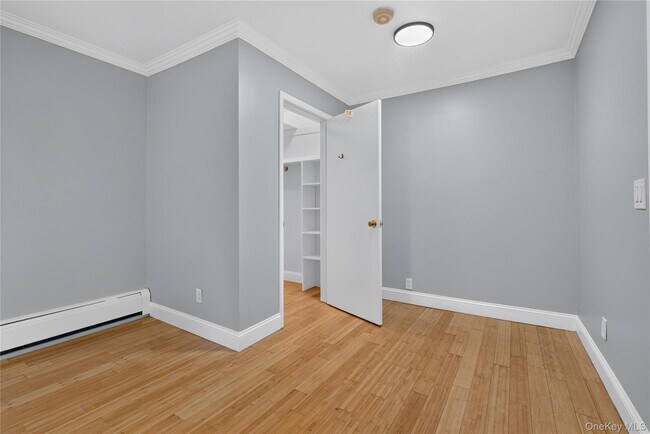 Building Photo - 34 Winona Ave